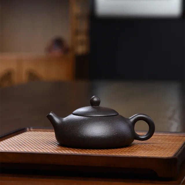 160cc Chinese Yixing Purple Clay Teapot Handmade Ball Hole Filter Tea Pot Raw Ore Zisha Tea Set Customized Beauty Tea Maker - China Tea Store