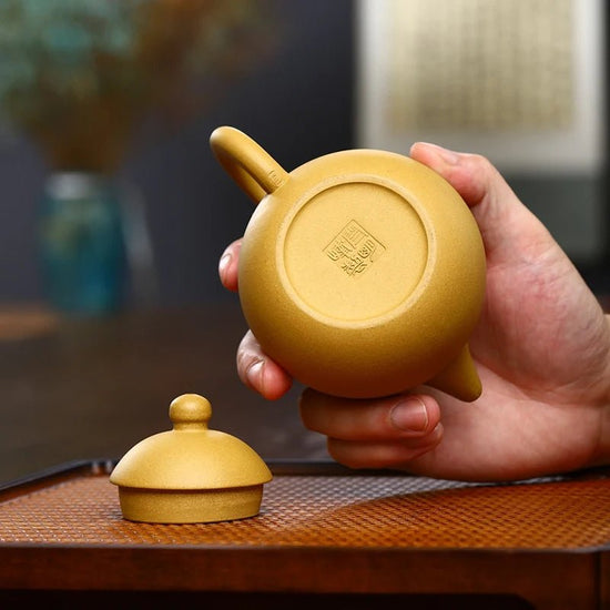 250ML Small Capacity Real Handmade Yixing Kettle Raw Ore Duan Mud Clay Teapot Golden Teaware Kun Fu Zisha Tea Pot - China Tea Store