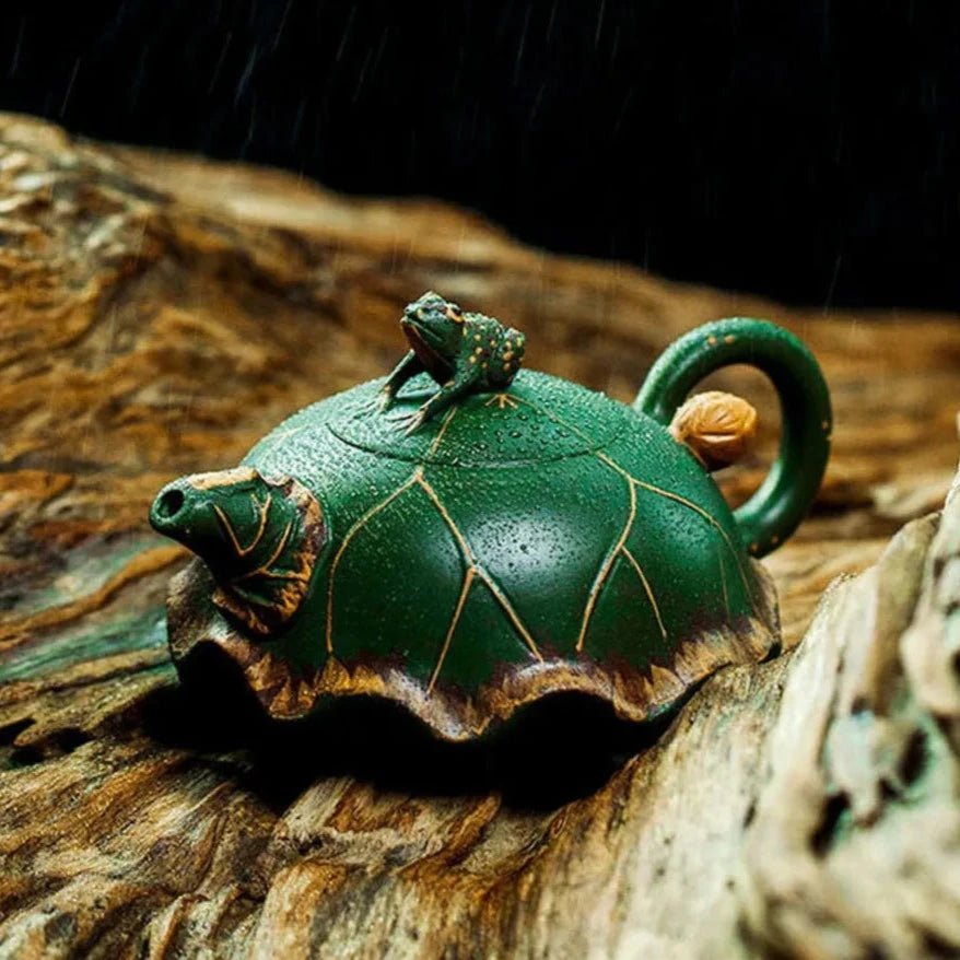 290ml High Quality Yixing Purple Clay Tea Pot Hand - carved Frog Filter Tea Infuser Pea Green Teapot Custom Chinese Zisha Teaware - China Tea Store