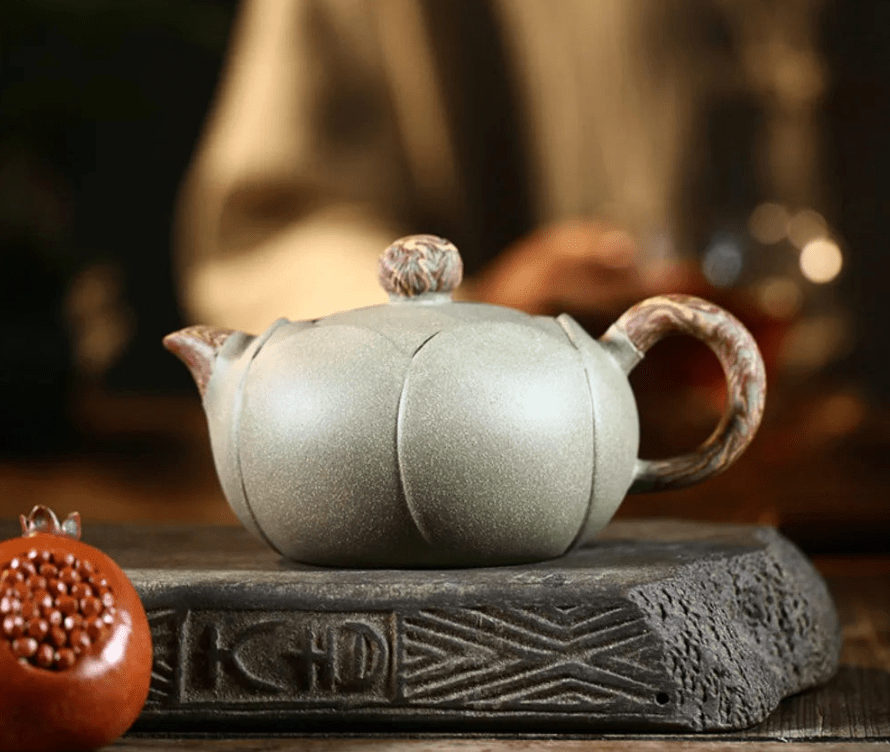 300ml Yixing Tea Pot Purple Clay Teapots Beauty Handmade Kettle Set Tie Guanyin Zisha Pot Customized Authentic Large Capacity - China Tea Store