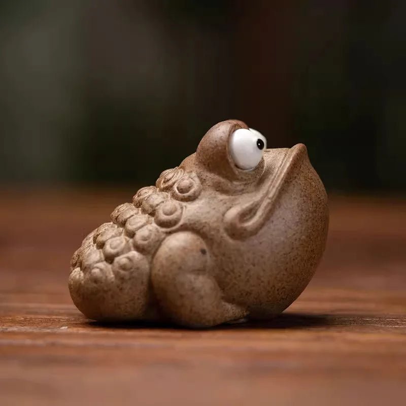 Handmade Coarse Pottery Large Eyes Clay Toad Tea Pet Figurine, Gongfu Tea Accessories, Tea Sets, Zen Animal Cute, Modern Style, - China Tea Store