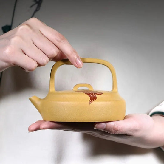 Zanghutianxia Yixing Zisha Teapot Famous Dai Chengguang Pure Handmade Teapot Tea Set Raw Ore Gold Segment Mud Xiangyun Lifting H - China Tea Store